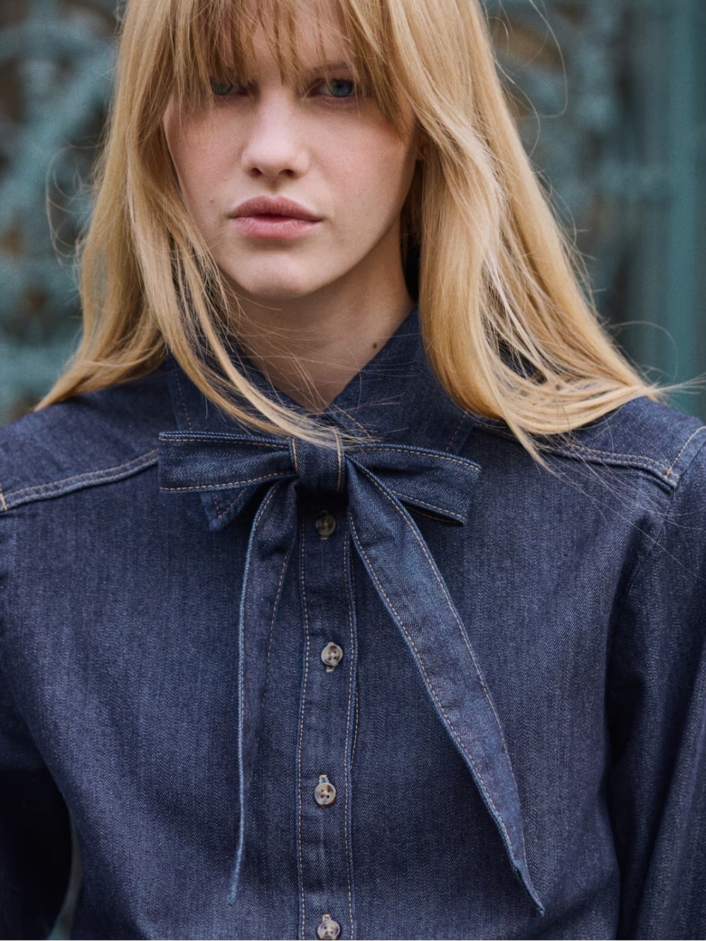 H & M Divided dark denim cotton button up top with tie at the neck, size S - Picture 4 of 14